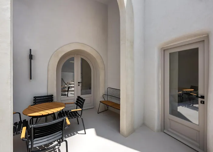 Calissa By Ananda Bed & Breakfast